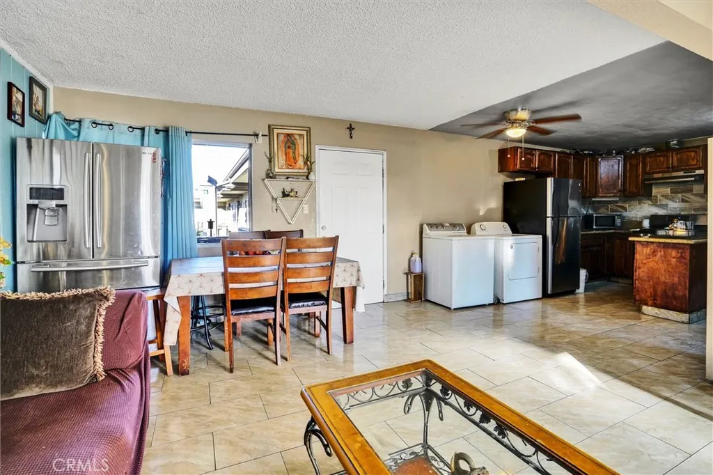 3365 Santa Fe Avenue 88, Long Beach, California 90810 home-pic-12